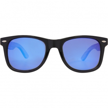 Logotrade Geschäftsgeschenke das Foto: Hiru verspiegelte polarisierte Sonnenbrille aus rPET/Holz in Geschenkbox