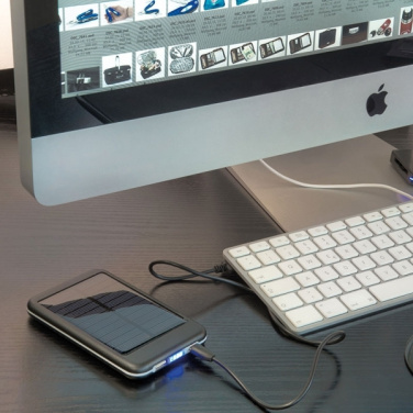 Logotrade werbemittel das Foto: Solar-Powerbank PHILADELPHIA