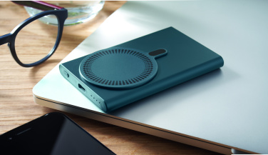 Logotrade Werbeartikel das Foto: Powerbank mit Ladestation 15W