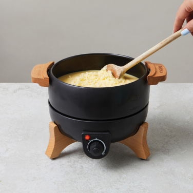 Logotrade Werbeartikel das Foto: BOSKA electrisches Party Fondue Set - 2.3L (EU Type F)