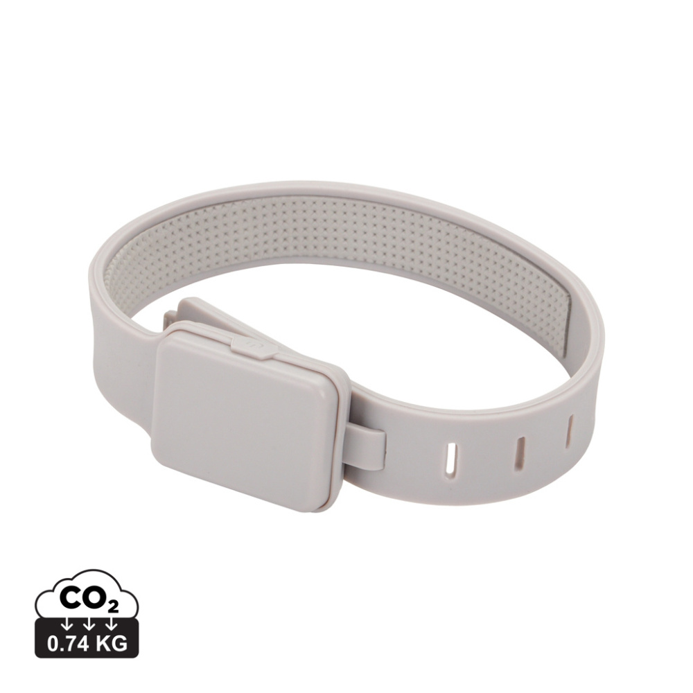 Logotrade Geschäftsgeschenke das Foto: Lumi Sprint wiederaufladbares LED Lauflicht aus RCS rec. ABS