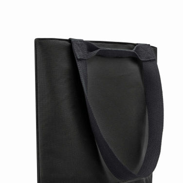 Logotrade Geschäftsgeschenke das Foto: Black+Blum isolierte 16L Trage- & Kühltasche