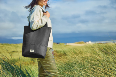 Logotrade Geschäftsgeschenke das Foto: Black+Blum isolierte 16L Trage- & Kühltasche