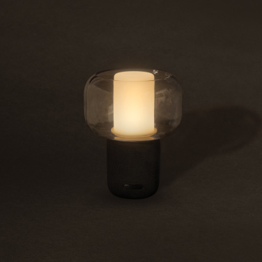 Logotrade Werbeartikel das Foto: Lux 10W Lautsprecherlampe aus RCS recyceltem Kunststoff