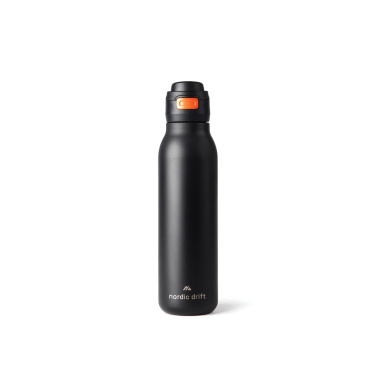Logotrade Geschäftsgeschenke das Foto: Nordic Drift Trail einwandige RCS Wasserflasche 750ml