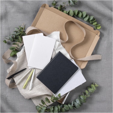 Logotrade corporate gift image of: Bianco A5 size wire-o notebook