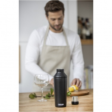 Logotrade promotional products photo of: CamelBak® Horizon 600 ml vacuum insulated cocktail shaker
