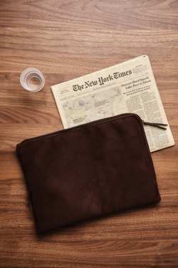 Logotrade promotional item picture of: VINGA Hunton laptop case