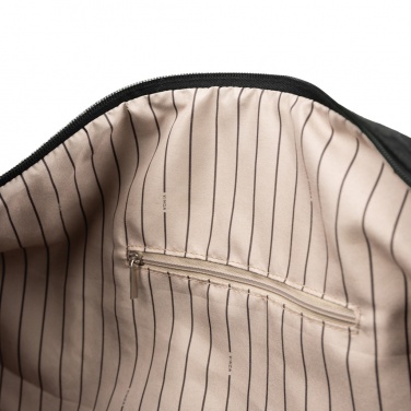 Logotrade promotional merchandise picture of: VINGA Marlow RCS recycled polyester weekend bag