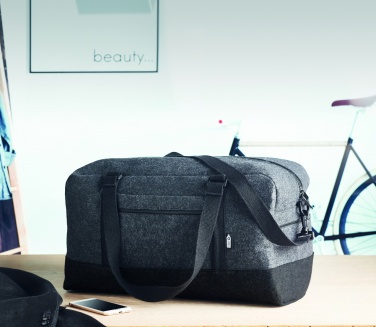 Logo trade promotional items image of: RPET felt weekend bag