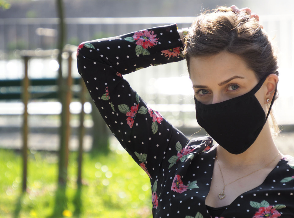 Logotrade promotional giveaways photo of: MARS PRO cotton mask (size L) with pocket and HEPA filter 1570165