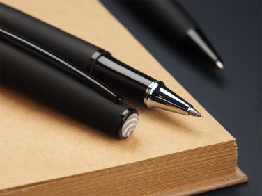 Logotrade promotional merchandise picture of: Striped Flint Pen set 1284036