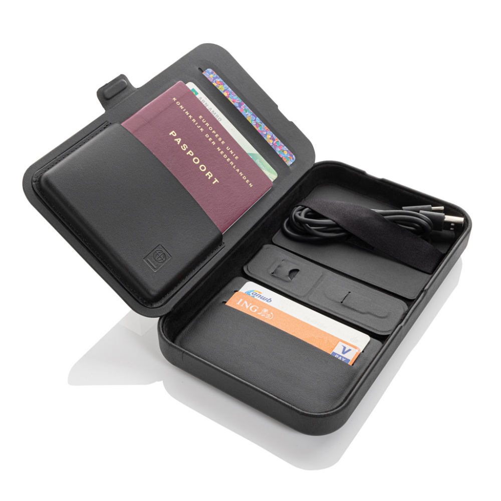 Logo trade advertising product photo of: Swiss Peak RCS recycled travel case with 3 in 1 charger