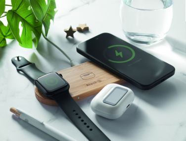Logo trade promotional products picture of: 3 in 1 15W wireless charger