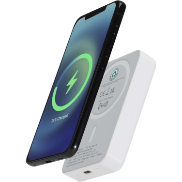Logo trade promotional products image of: Acrab 10.000 mAh 15W magnetic wireless power bank with 20W PD - made from recycled plastic