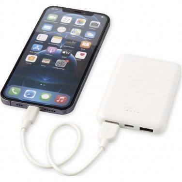 Logotrade reklaamtoote foto: Asama 5000 mAh Type-C taaskasutatud plastist akupank