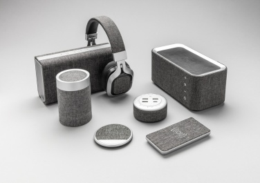 Logo trade meene pilt: Vogue kõrvaklapid