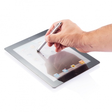 Logotrade ärikingituse foto: 4 ühes pliiats