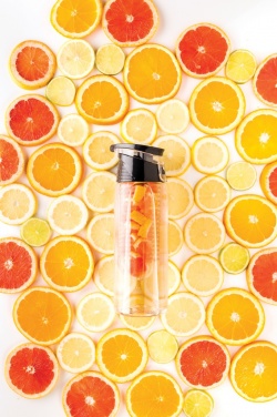 Logo trade reklaamtooted foto: Lukustatav infusioonipudel