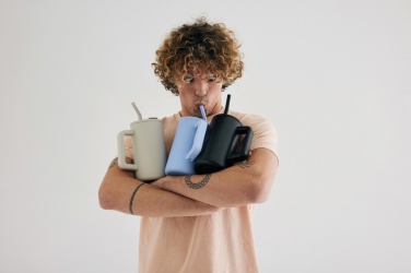 Logo trade reklaamkingi pilt: Cube RCS sertifikaadiga taaskasutatud terasest kruus 800ml