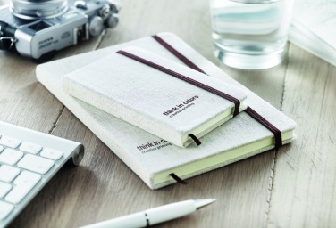 Logotrade firmakingi foto: A6 lõuendist voodriga märkmik