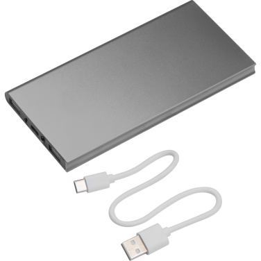 Logotrade firmakingi foto: Akupank 8 000 mAh WOLFSBERG