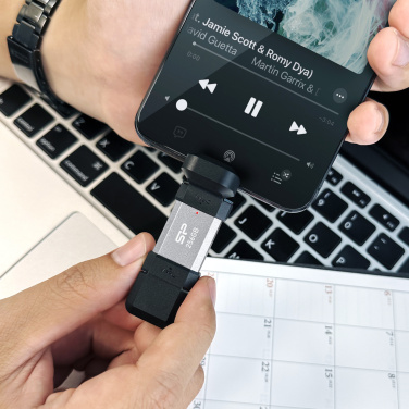 Logo trade firmakingid foto: Mälupulk Silicon Power Mobile – C51 3.2, 64GB