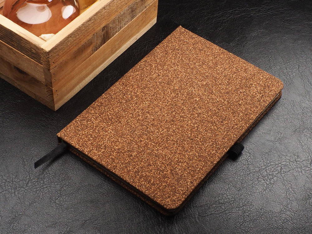 Logo trade firmakingi pilt: Märkmik korgist kaantega 219635102