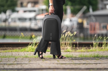 Logo trade mainoslahjat ja liikelahjat kuva: Bobby Hero Small -varkaudenestoreppu