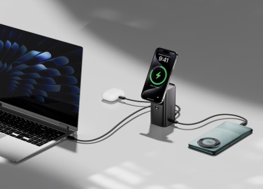 Logo trade mainoslahja ja liikelahja tuotekuva: Urban Vitamin Sunnyvale 100 W 15 000 mAh virtapankki