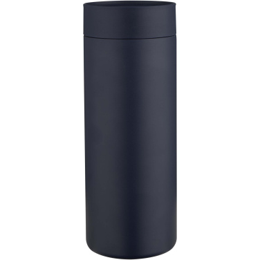 Logo trade mainoslahjat tuotekuva: Illuminate 650 ml:n RCS-kierrätetty, ruostumattomasta teräksestä valmistettu kaksiseinämäinen vesipullo, jossa on kolmiosainen kansisetti