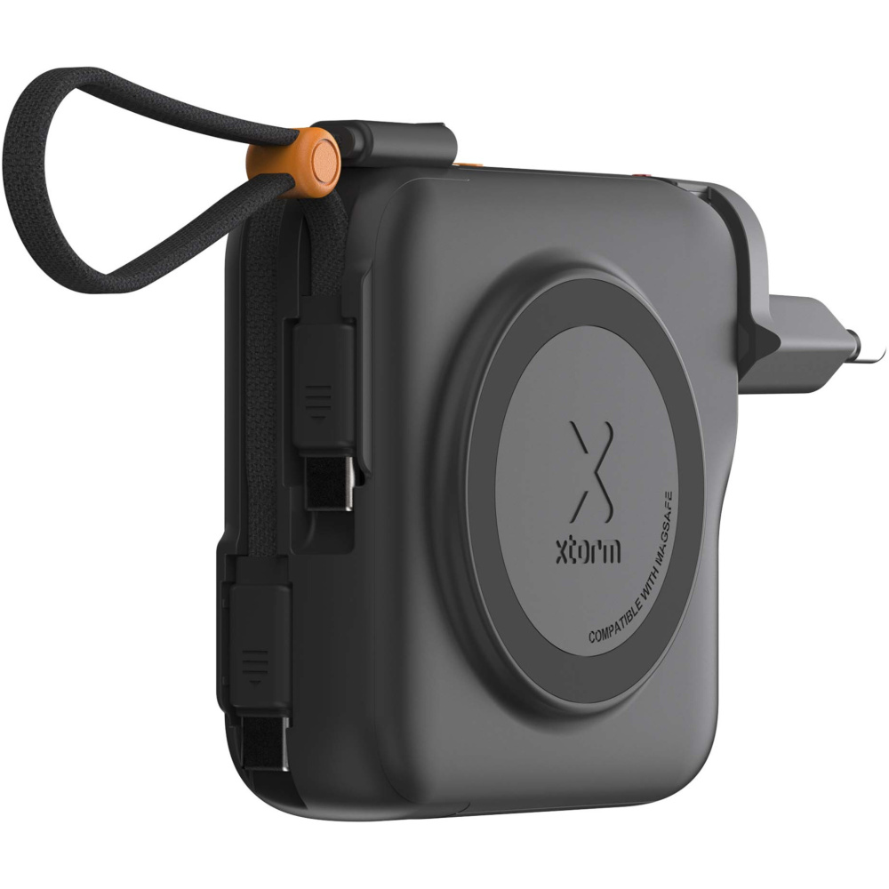 Logotrade liikelahja mainoslahja kuva: Xtorm TravelPro 3-in-1-matkalaturi 30 W ja 10 000 mAh