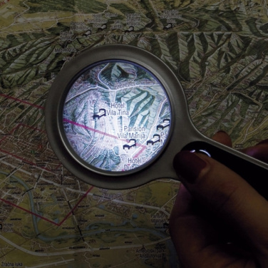 Logotrade dovana nuotrauka: Didinamasis stiklas su LED GLOUCESTER