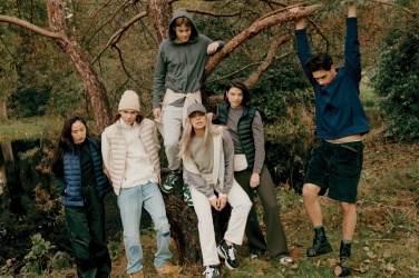 Logotrade ziemassvētku dāvanas foto: Iqoniq Meru sieviešu otrreizējās pārstrādes poliestera ķermeņa sildītājs