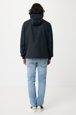 Logotrade logo dāvanas foto: Iqoniq Logan otrreizēji pārstrādāta poliestera viegla jaka