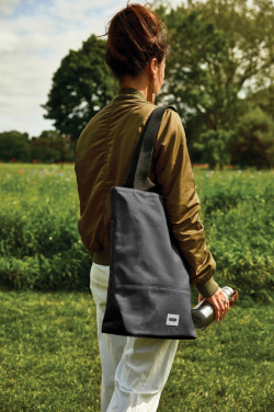 Logotrade logo dāvanas foto: Black+Blum 16L izolēta iepirkumu soma/dzesētāja soma