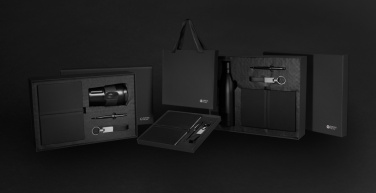 Logotrade Ideja dāvanas foto: Swiss Peak RCS sertificēts luksusa biznesa dāvanu komplekts ar glāzi