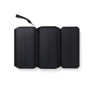 Logotrade ziemassvētku dāvanas foto: Nordic Drift Titan 10.000mAh saules enerģijas lādētājs ar 3 paneļiem