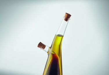 Logotrade reklamprodukter bild: Olje- och vinägerflaska i glas
