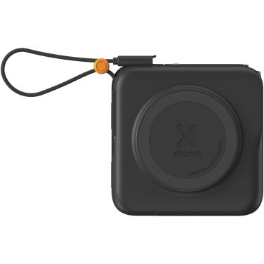 Logotrade kampanjprodukter bild: Xtorm TravelPro 30 W 3-i-1-reseladdare på 10 000 mAh